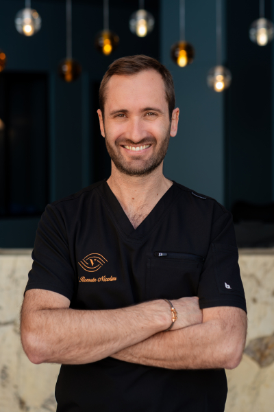 Dr Romain Nicolau